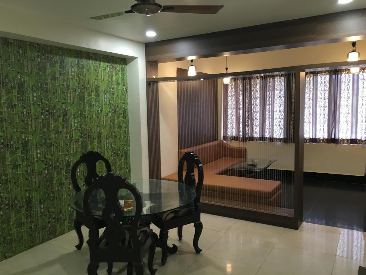 Hotel Grand Arjun Rāipur Eksteriør billede