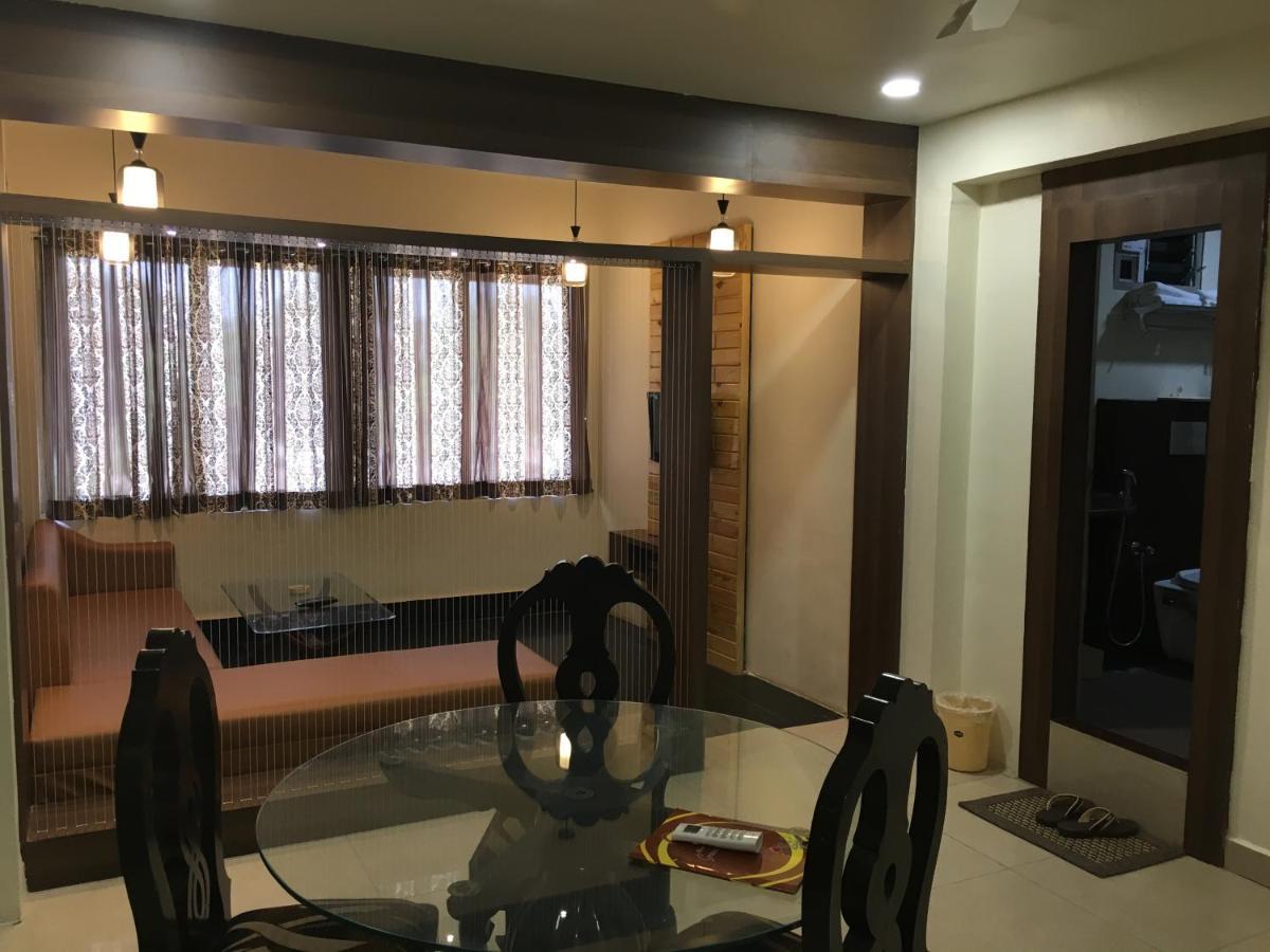 Hotel Grand Arjun Rāipur Eksteriør billede