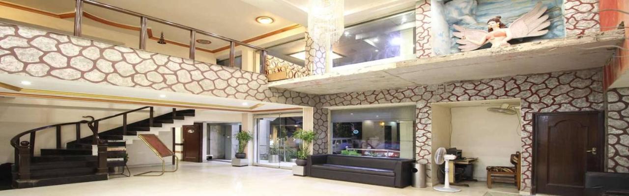 Hotel Grand Arjun Rāipur Eksteriør billede